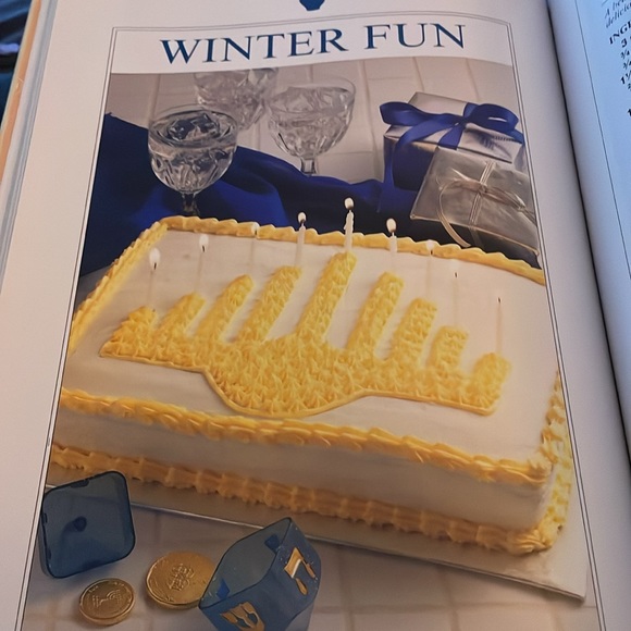 Holiday Food Fun 1993 Creative Ideas For All Holidays! - Picture 5 of 5